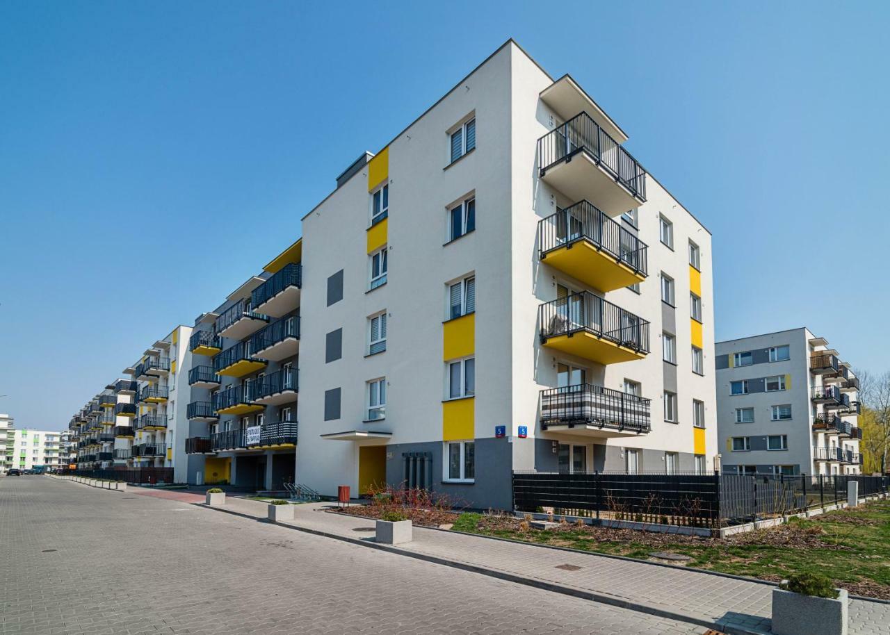 Warszawa-Wlochy Brilliant Apartment Varsóvia Exterior foto